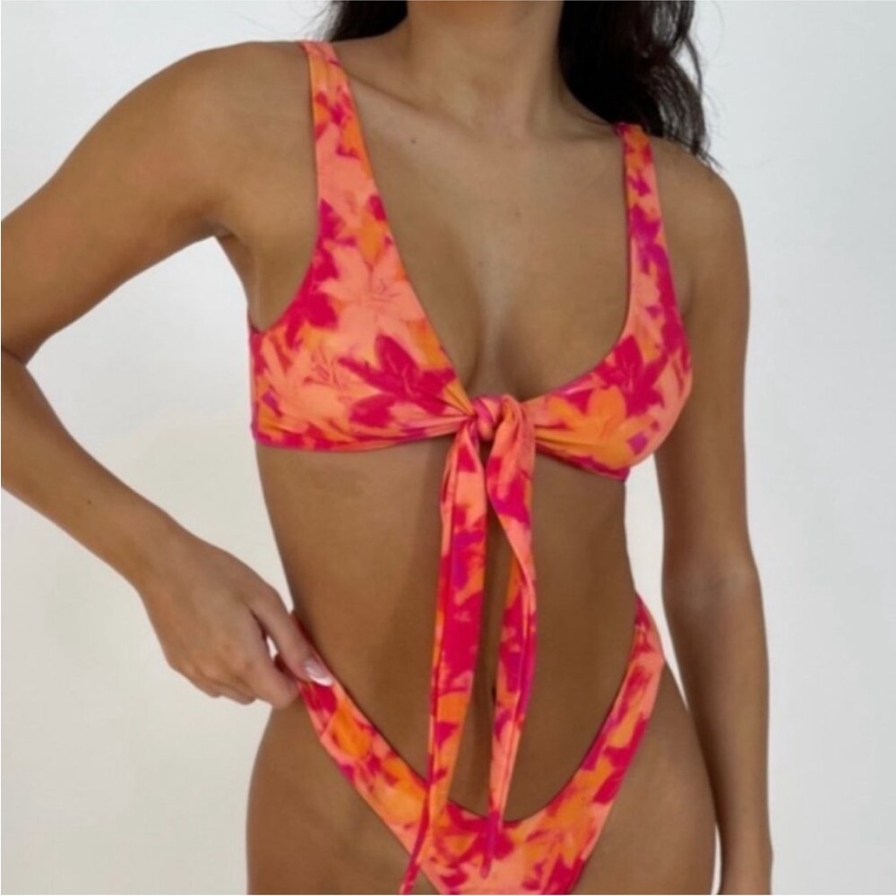 437 Swim | Kenzie Bikini Top & Bottoms in Flora -L